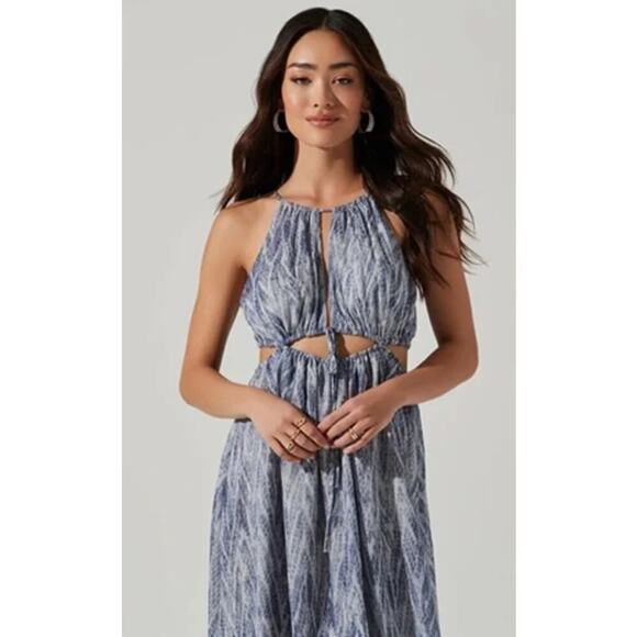 ASTR the Label Cutout Halter Dress Blue Snake Size M - Picture 5 of 9